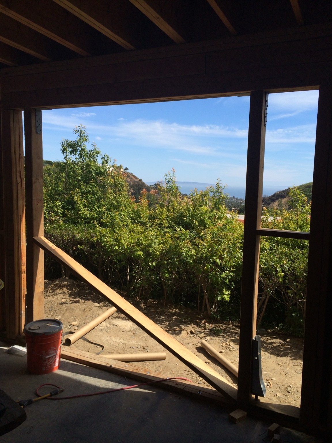 Framing the opening toward the ocean view